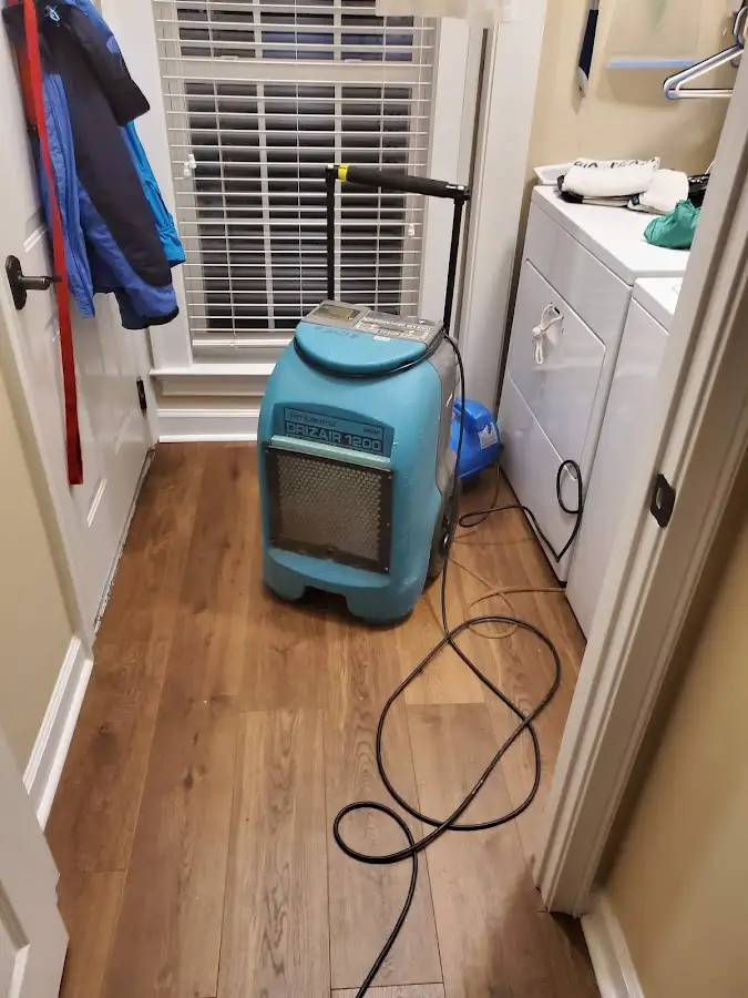 Commercial dehumidifier deployed for Flood Damage Cleanup in Sellersburg